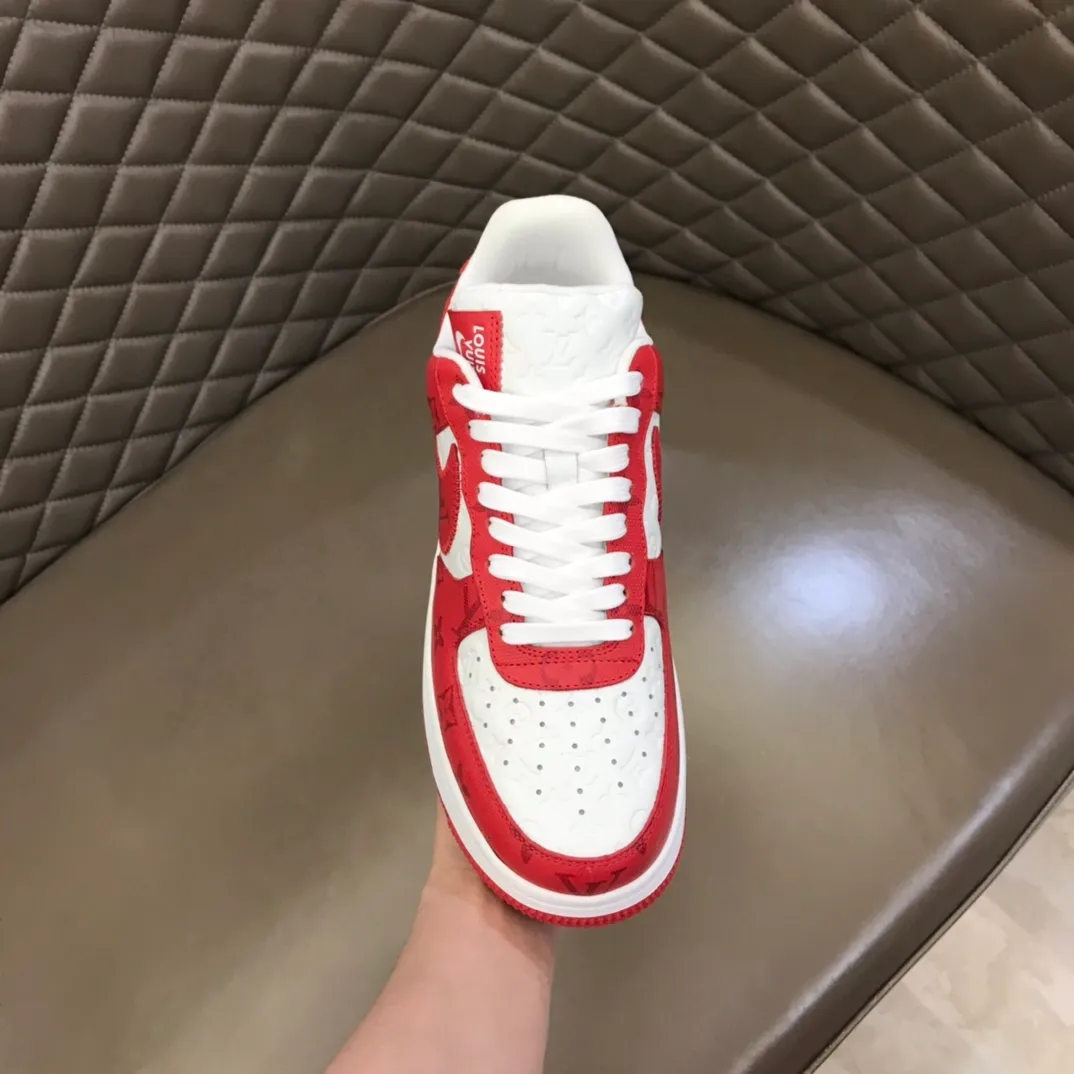 Men's shoes 💰p420 "*OUIS *UITTO*" x OFF-WHITE x Nike tripartite collaboration! Trendy and cool men's casual sports shoes with unrivaled color matching. The design idea basically continues the style of THE TEN. The Swoosh line and tongue label have a very familiar visual effect and are both fashionable and trendy! A must-have for fashionistas! The effect on your feet is absolutely stunning! Size: 38-45